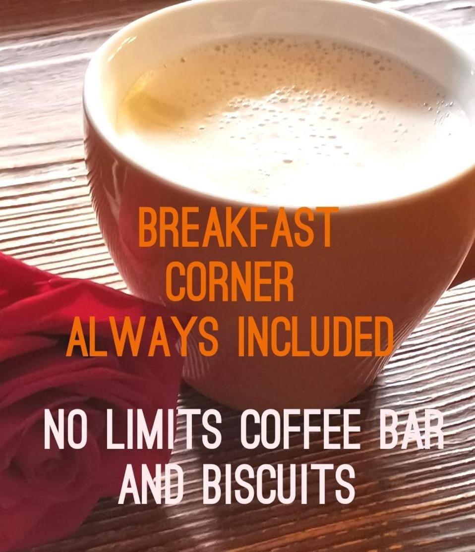 Casa Dorita - Free Breakfast Corner 8-12 2*